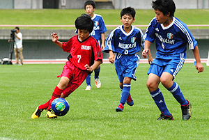 第37回全日本少年サッカー大会 富山県大会 決勝レポート 気迫のこもった攻防が続いた熱戦はｐｋ戦へ 守護神大活躍の水橋ｆｃが４年ぶり２度目ｖ ジュニアサッカーを応援しよう