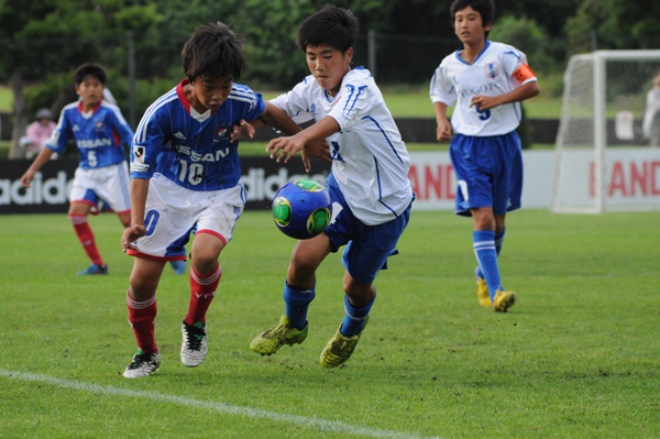 セレクションってｎａｎｄａ 横浜f マリノスジュニアユース編 ジュニアサッカーを応援しよう