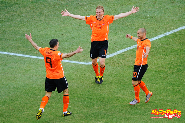 Netherlands v Denmark: Group E - 2010 FIFA World Cup