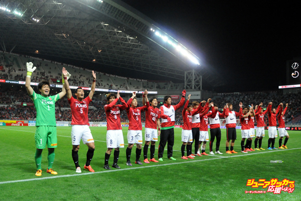 Urawa Red Diamonds v Yokohama F.Marinos - J.League 2015