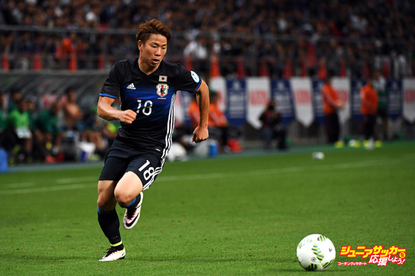 TOYOTA, JAPAN - JUNE 03:  Takuma Asano of Japan in action during the international friendly match between Japan and Bulgaria at the Toyota Stadium on June 3, 2016 in Toyota, Aichi, Japan.  (Photo by Kaz Photography/Getty Images)