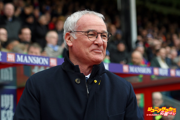 LONDON, ENGLAND - MARCH 19:  Claudio Ranieri Manager of Leicester City looks on prior to the Barclays Premier League match between Crystal Palace and Leicester City at Selhurst Park on March 19, 2016 in London, United Kingdom.  (Photo by Michael Regan/Getty Images)
